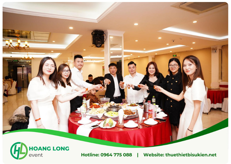 hướng dẫn trang trí tiệc tất niên